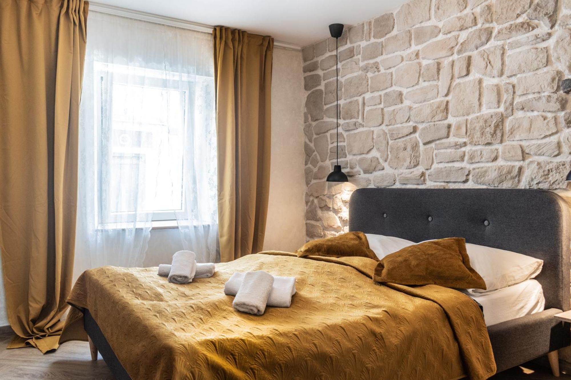 L&B Amphitheater Apartments Pula Dış mekan fotoğraf